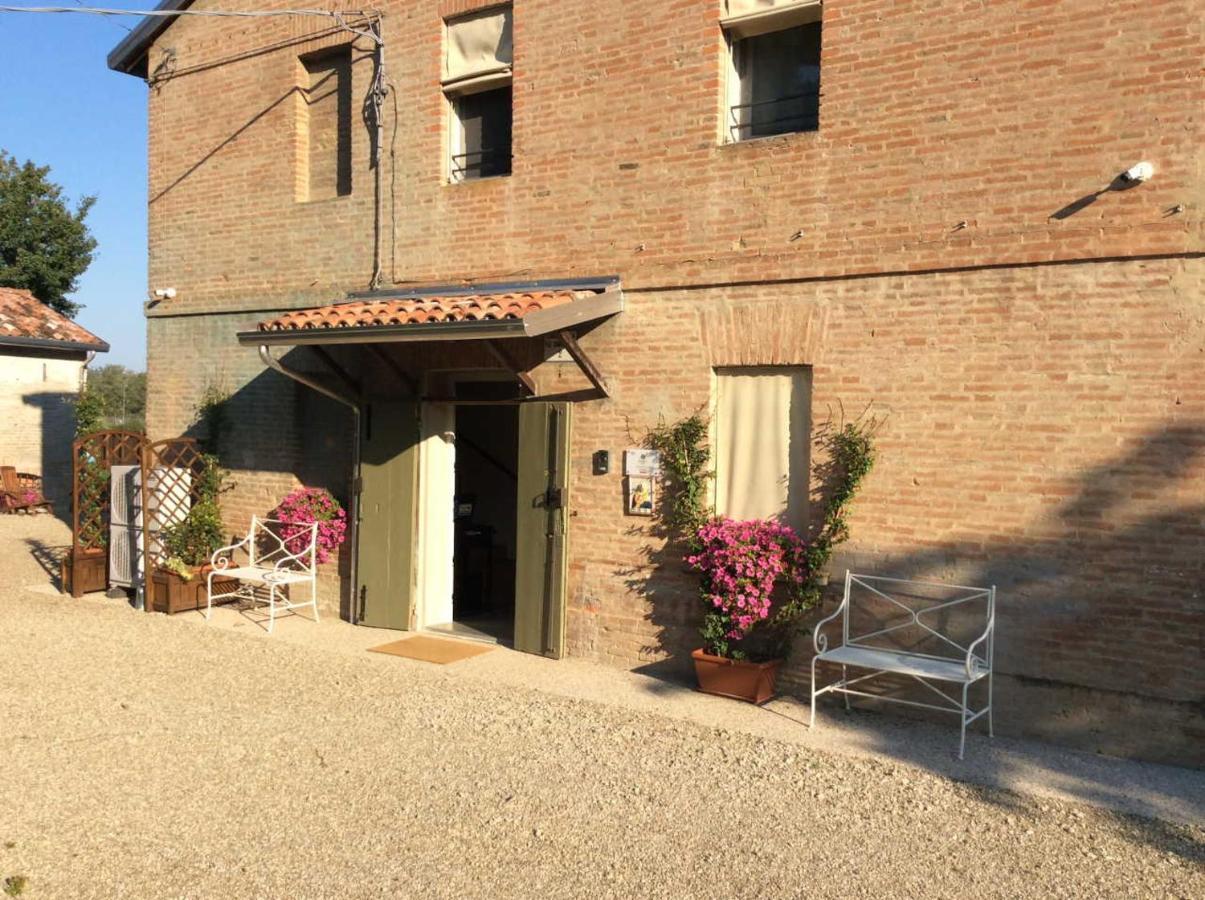 Agriturismo "La Fondazza" Imola Dış mekan fotoğraf